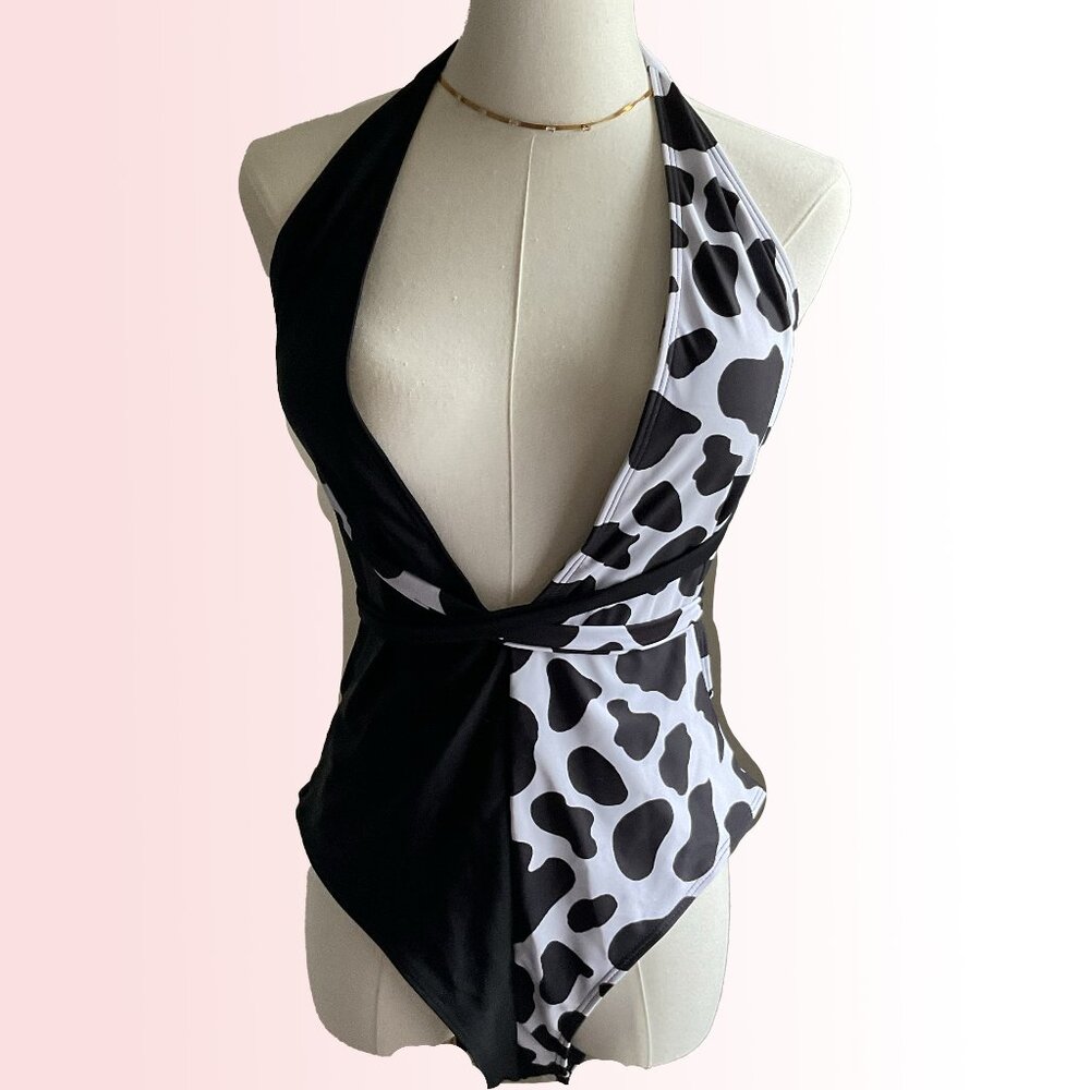 Split style cow pattern strappy one piece swimsuit NWOT